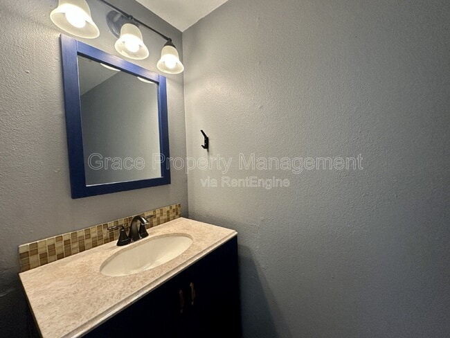 Building Photo - 9616 W Chatfield Ave