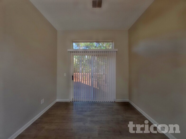 Building Photo - 172 Cherry Grove Dr