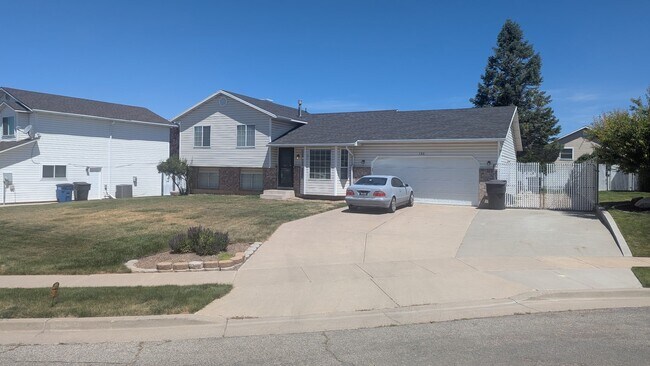 Building Photo - 1188 W 1700 N