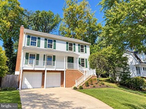 Building Photo - 6214 Florence Ln