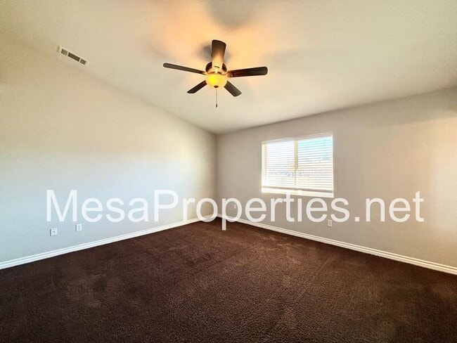 Building Photo - 10795 Merino Ave