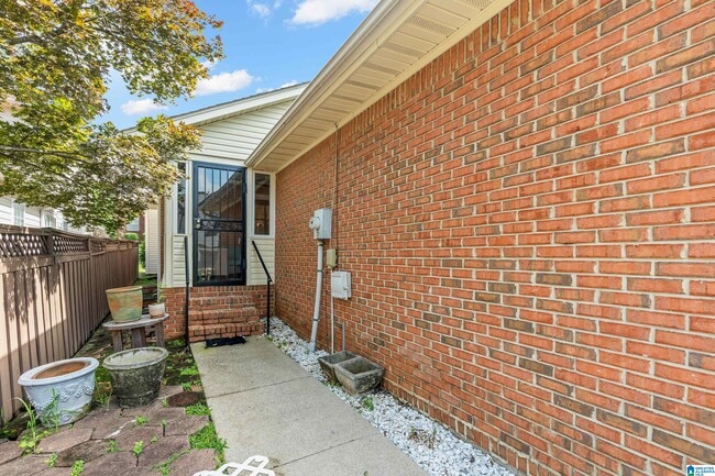 Building Photo - 3117 Canterbury Pl