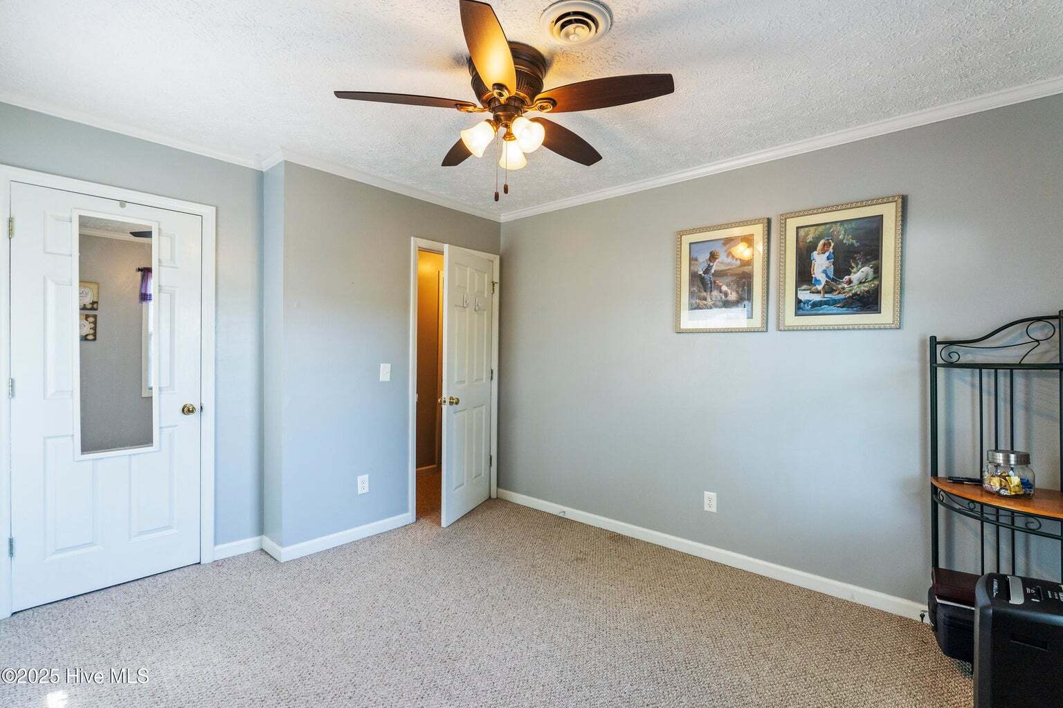 Bedroom - 606 Manassas Dr