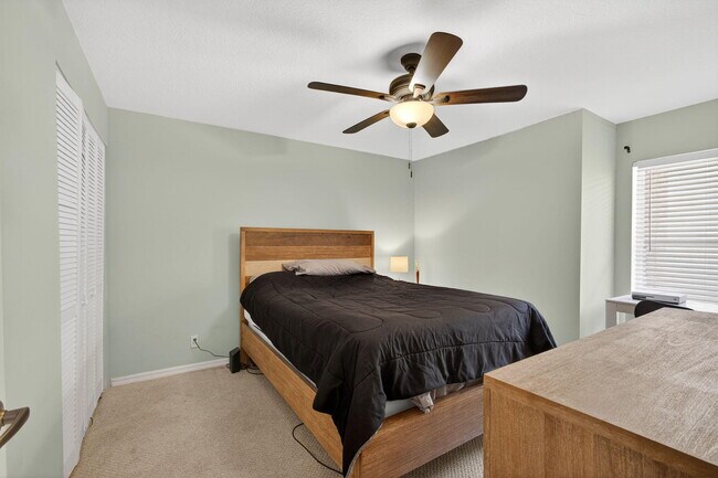 Building Photo - 5008 Elpine Way