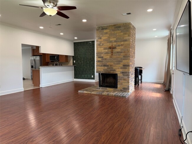 Building Photo - 18142 Glenledi Dr