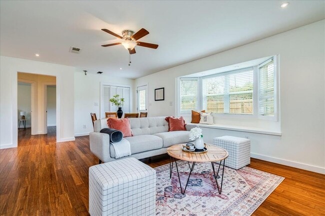 Building Photo - 2505 Riddle Rd