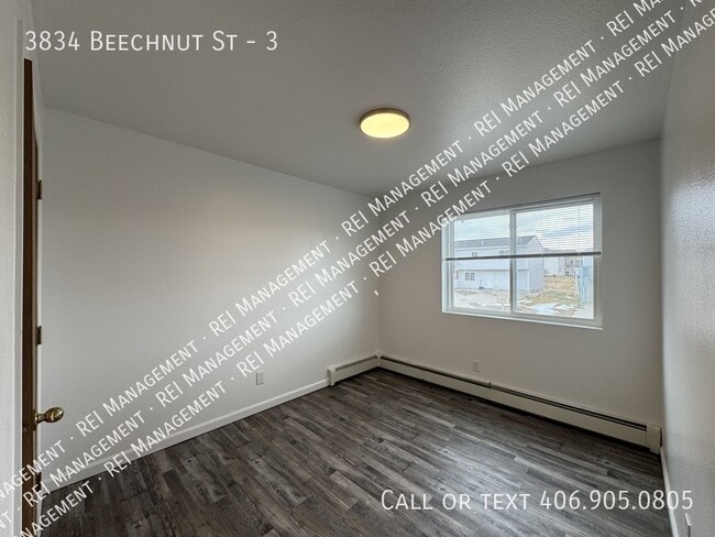 Building Photo - 3834 Beechnut St