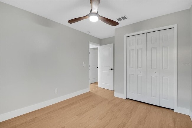 Building Photo - 2328 Dae Ct