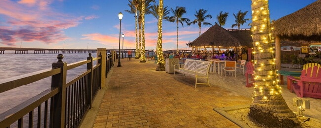 Building Photo - Gorgeous Punta Gorda Isles Home!