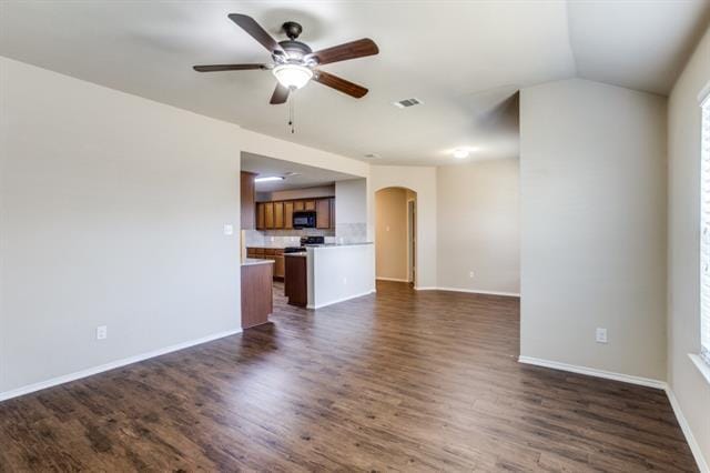 Building Photo - 1205 Savannah Ridge Dr