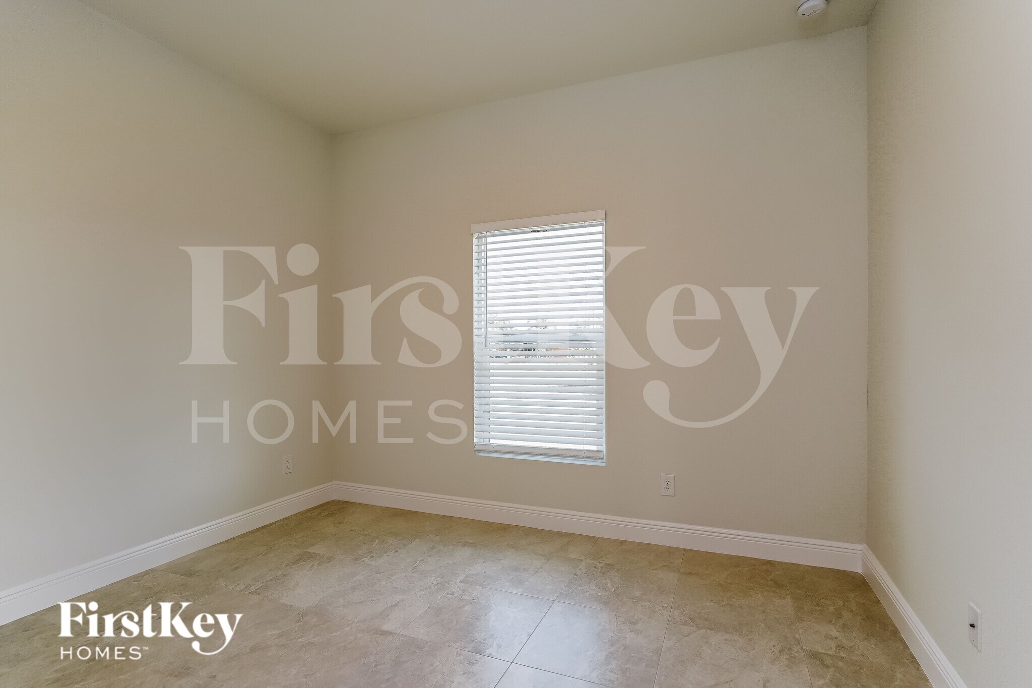 Building Photo - 1621 NW 16th Terrace