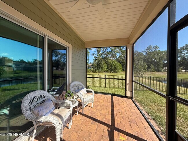 Building Photo - 141 Ren Wy