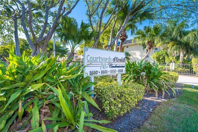 Building Photo - 8500 SW 109th Ave