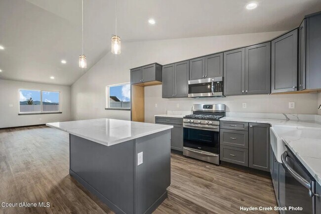 Building Photo - Beautiful Newer 3 Bedroom Home in Brookshire – Mountain Views!