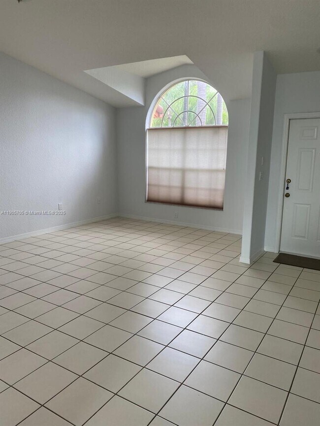 Building Photo - 10572 NW 51st Terrace