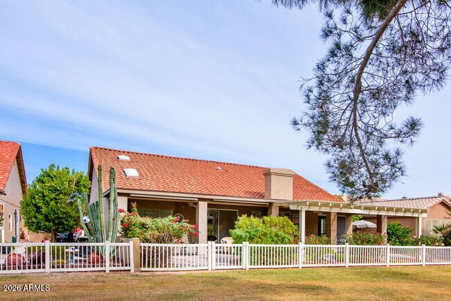 Building Photo - 10929 E Spring Creek Rd