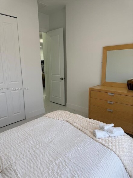 Building Photo - 18 Organ St