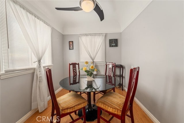 Building Photo - 233 S Swall Dr