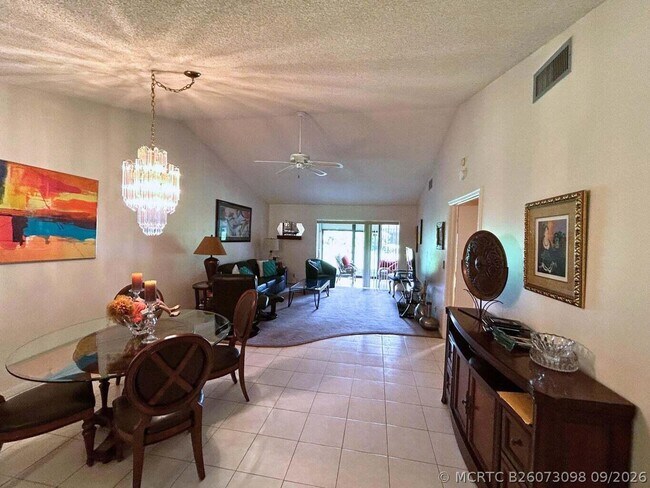 Building Photo - 10058 Laurelwood Pl