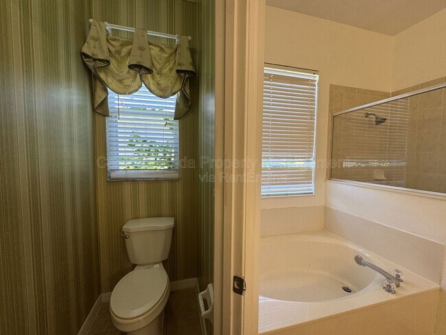 Building Photo - 10108 Marsh Pine Cir