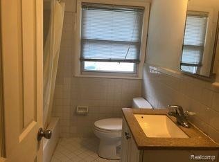 Building Photo - 3149 Frankton Dr