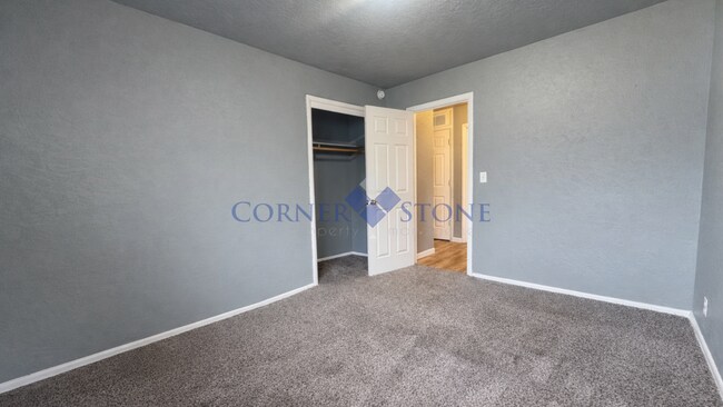 Building Photo - Large Spacious Home in Caldwell!