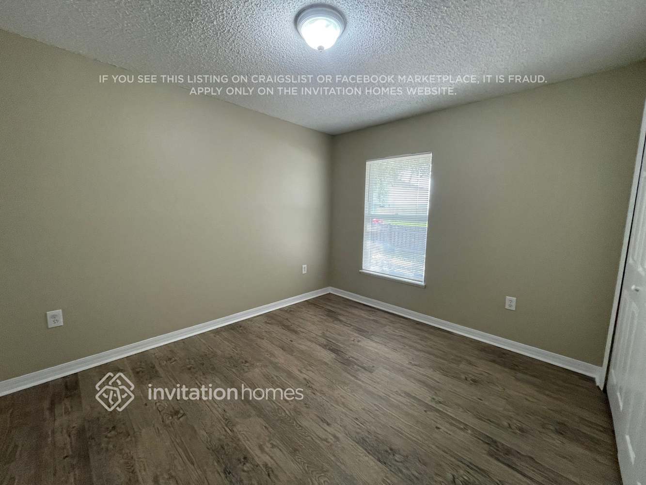 Building Photo - 10436 Opus Dr