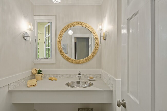 Building Photo - 58 Kent Rd