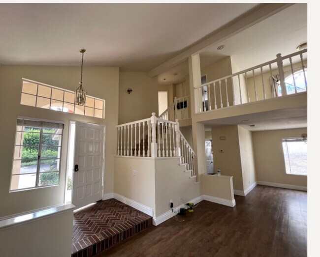 Building Photo - 28351 La Bajada