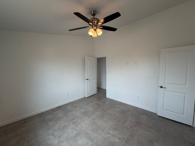 Building Photo - BRAND NEW 3 BEDROOM HOME!