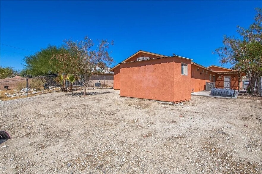 Building Photo - 66569 Acoma Ave