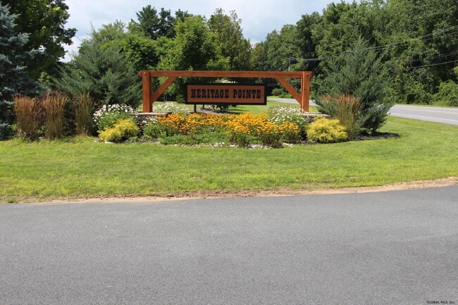 Building Photo - 106 Balsam Way