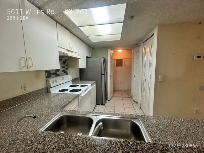 Building Photo - 5011 Wiles Rd
