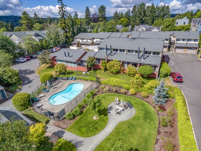 Aerial view - end unit on right - 237 Shepard Way NW