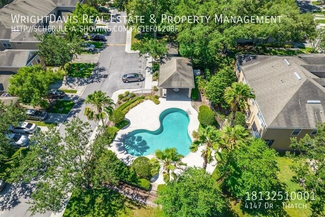 Building Photo - Large townhome at Sabal Pointe!