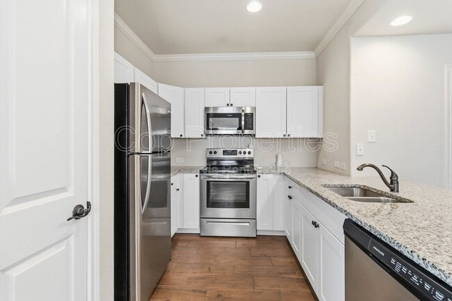 Building Photo - 6314 Melanzane Ave