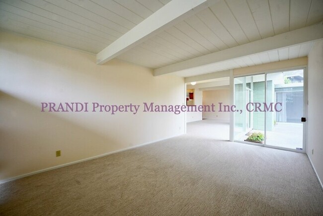 Building Photo - 870 Penny Royal Ln