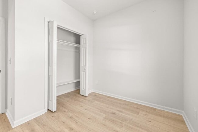 Building Photo - 4400 Ross Estates Ct SW