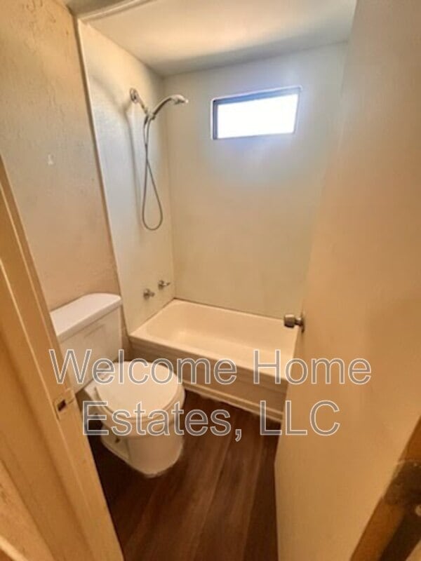 Building Photo - 110 E Prince Rd