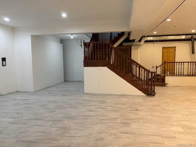 Building Photo - 180 Stone Hill Rd