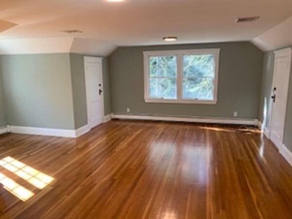 Building Photo - 627 West