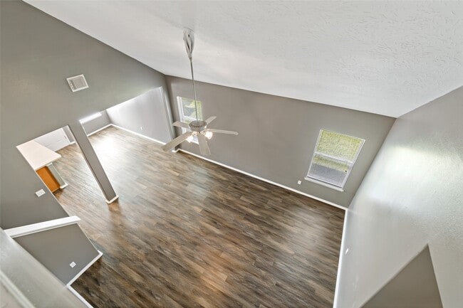 Building Photo - 5422 Summer Spring Ln