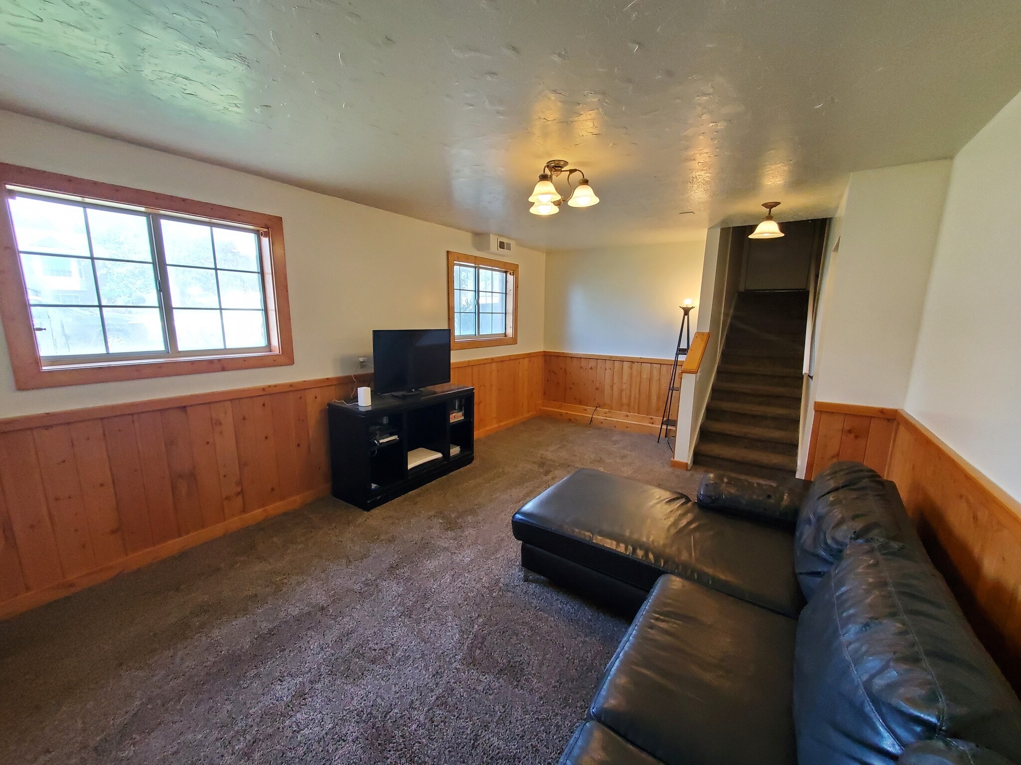 Building Photo - 1020 E 1275 N