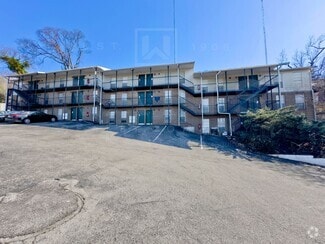 Building Photo - The Hillside Apartments