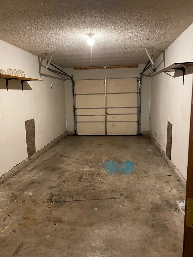 Building Photo - 2902 SW 86th St