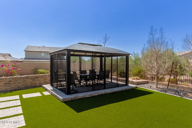 Building Photo - 18030 N 66th Pl