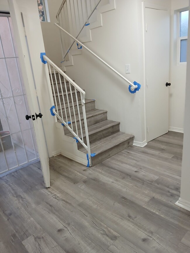 Building Photo - 1950 Cherry Ave