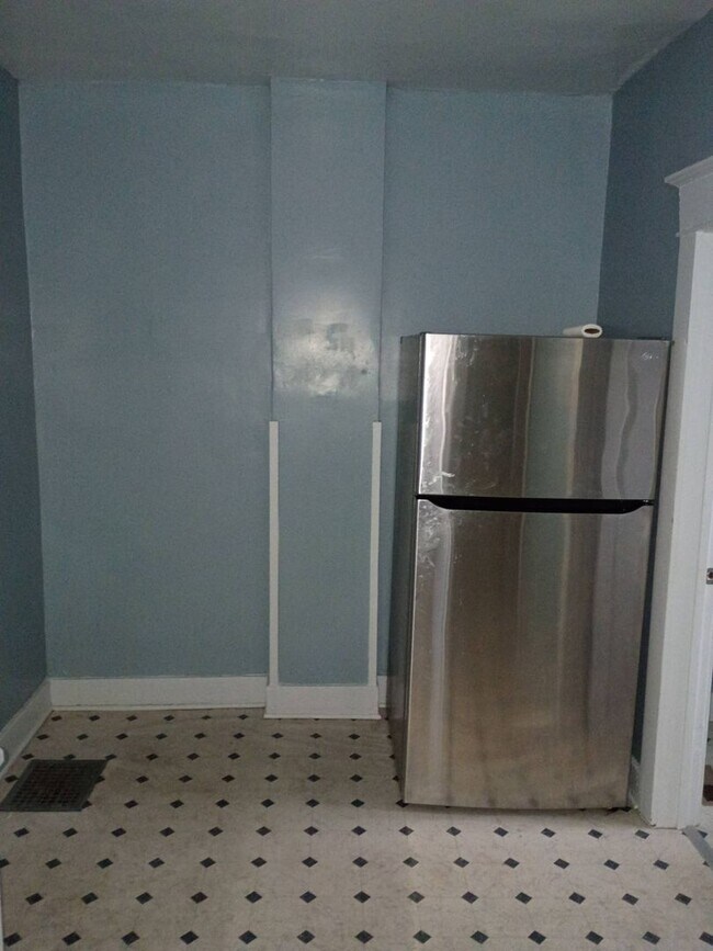 Building Photo - 424-426 Lexington Ave