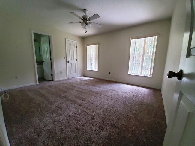 Building Photo - Inverness 3/2/2