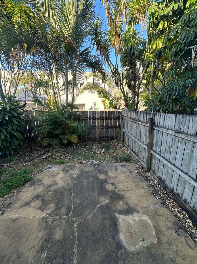 Building Photo - Coastal Living in the Heart of Indian Harbour Beach